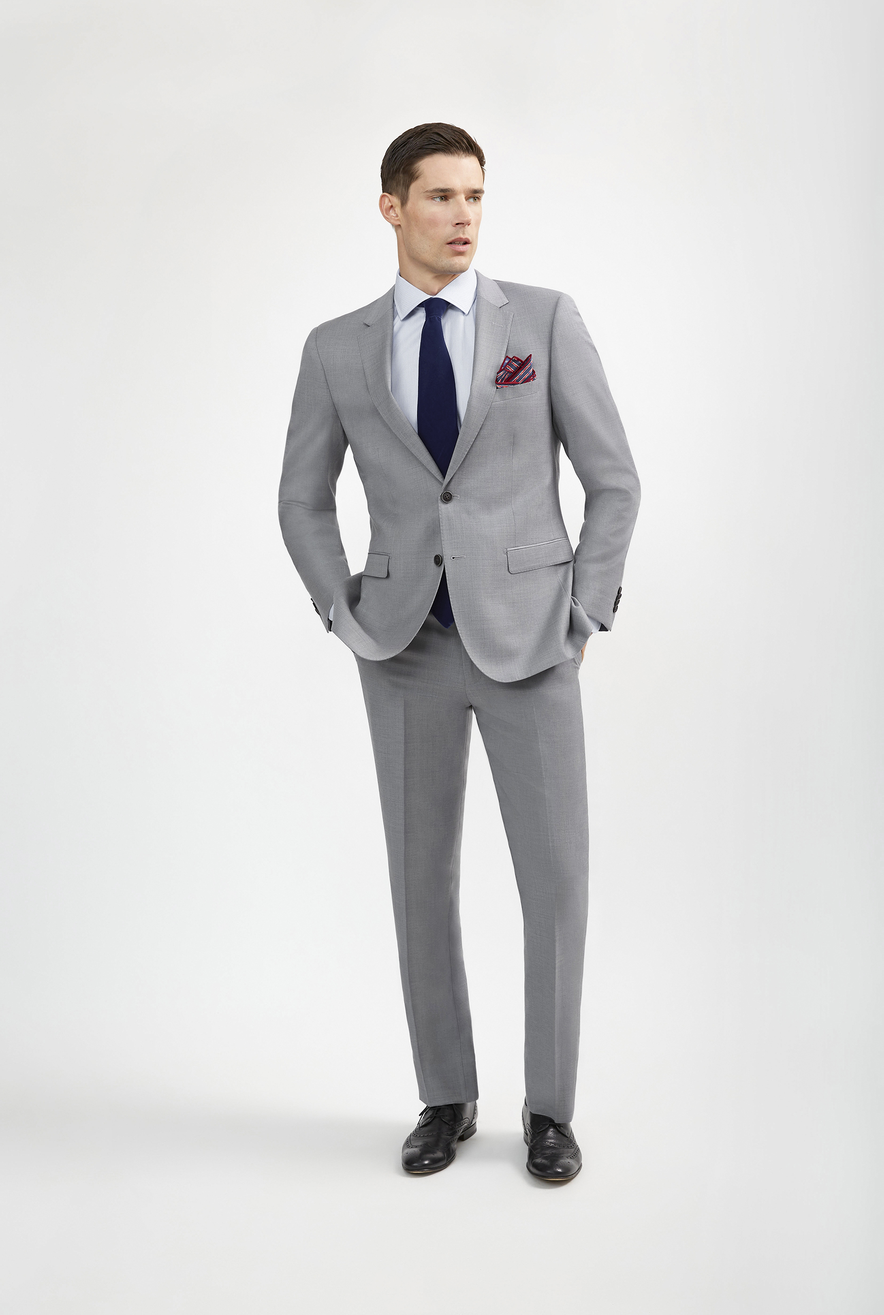 Men's Light Grey Notch Lapel 3-Piece Suit Sophisticated Business